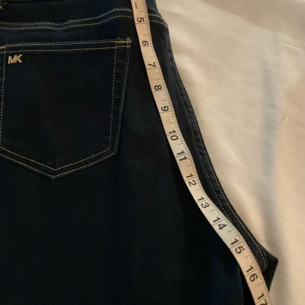 Michael Kors Dark Wash Skinny Jeans Gold Buttons Stretch